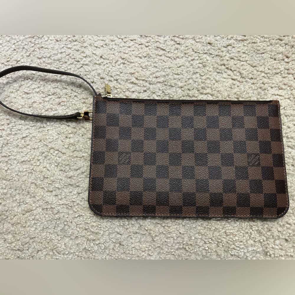 Louis Vuitton Neverfull MM pouch DE (Cherry color)